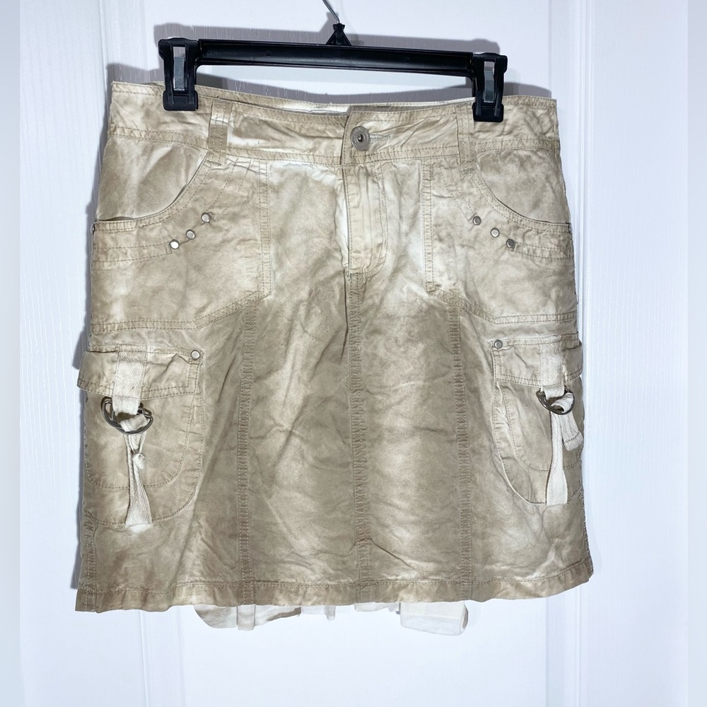 MUR MUR Tie Dye Studded Cargo Utility Mini Skirt Knit Ruffle Insert Tan Medium